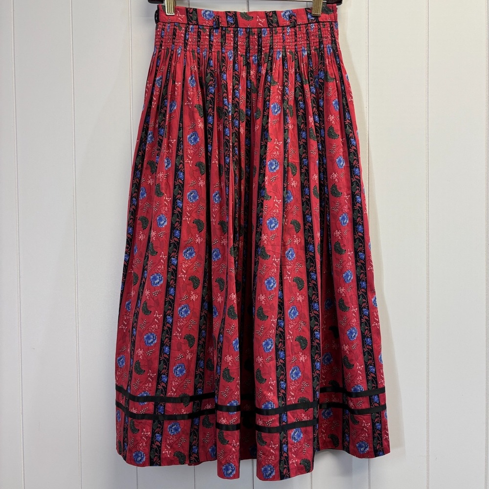 Vintage Original Alpen Trachten Cottage Bavarian Floral Skirt Size 36 German